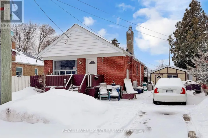 132 PHILLIP AVENUE, Toronto (Birchcliffe-Cliffside), Ontario M1N3R5