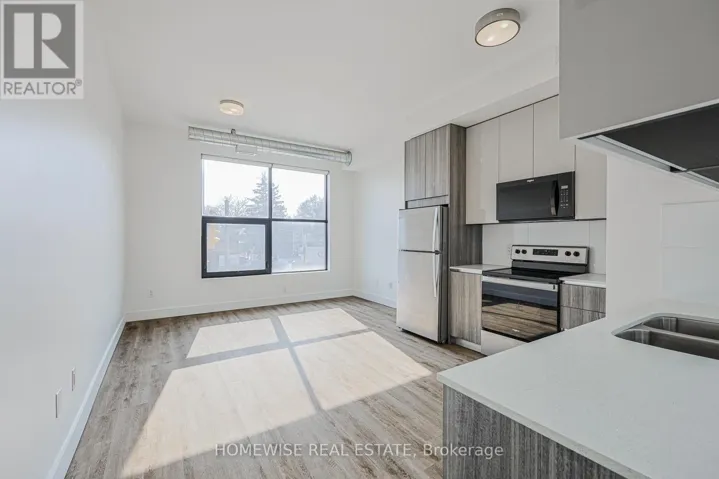 201 - 3020 DUNDAS STREET W, Toronto (Junction Area), Ontario M6P1Z3