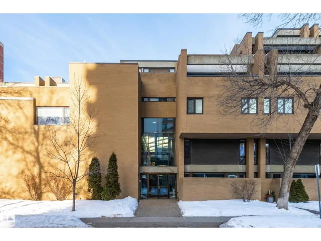 #310 11220 99 AV NW, Edmonton, Alberta T5K2K6