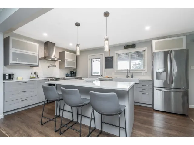 35104 SPENCER STREET, Abbotsford, British Columbia V3G2E3