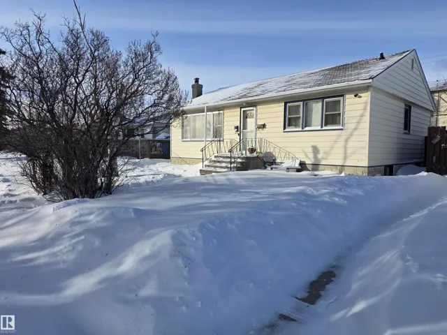 12928 63 ST NW, Edmonton, Alberta T5A0W3