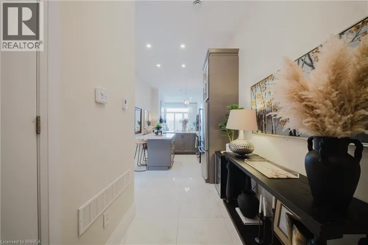 85 MORRELL Street Unit# 211B, Brantford, Ontario N3T4J6