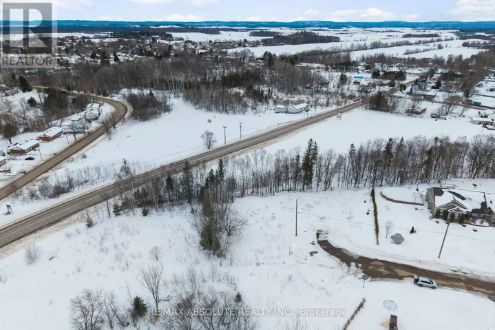 6 LOWE COURT, Whitewater Region, Ontario K0J1C0