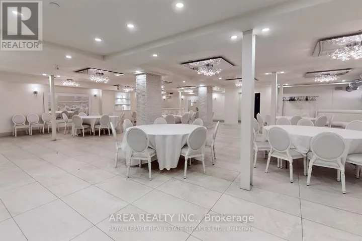 LOWER - 2472 YONGE STREET, Toronto (Yonge-Eglinton), Ontario M4P2H5