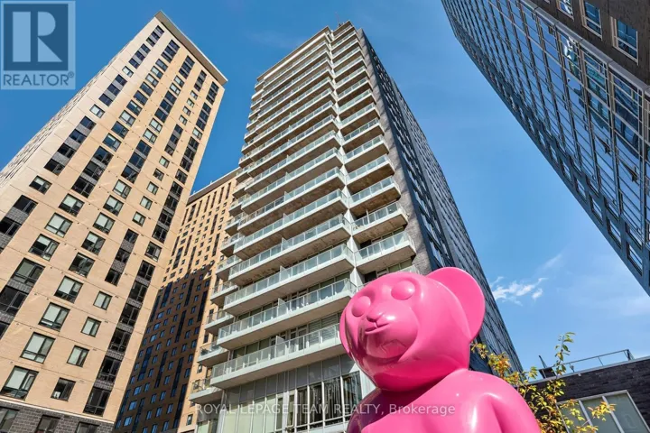 1111 - 111 CHAMPAGNE AVENUE S, Ottawa, Ontario K1S5V3