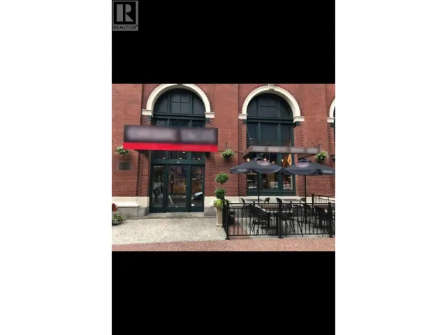 16 601 W CORDOVA STREET, Vancouver, British Columbia V6B1G1