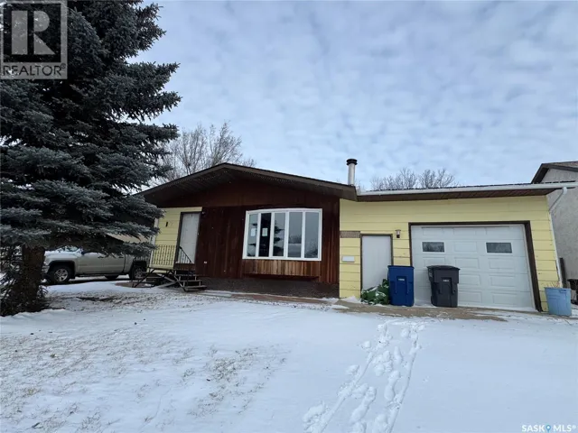 17 Patricia DRIVE, Coronach, Saskatchewan S0H0Z0