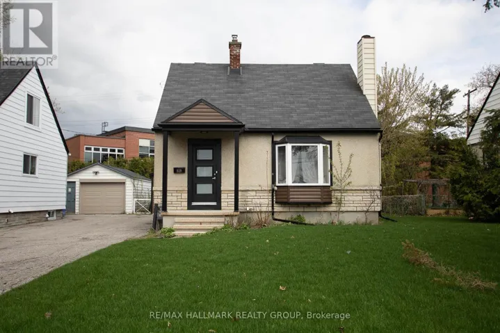 929 MERIVALE ROAD, Ottawa, Ontario K1Z5Z7