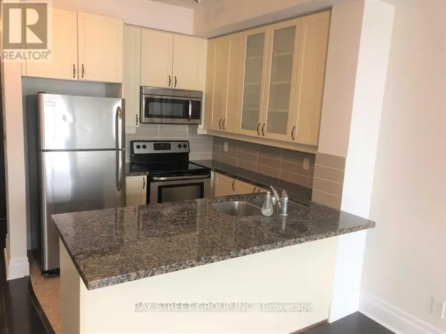 312 - 111 UPPER DUKE CRESCENT, Markham (Unionville), Ontario L6G0C9