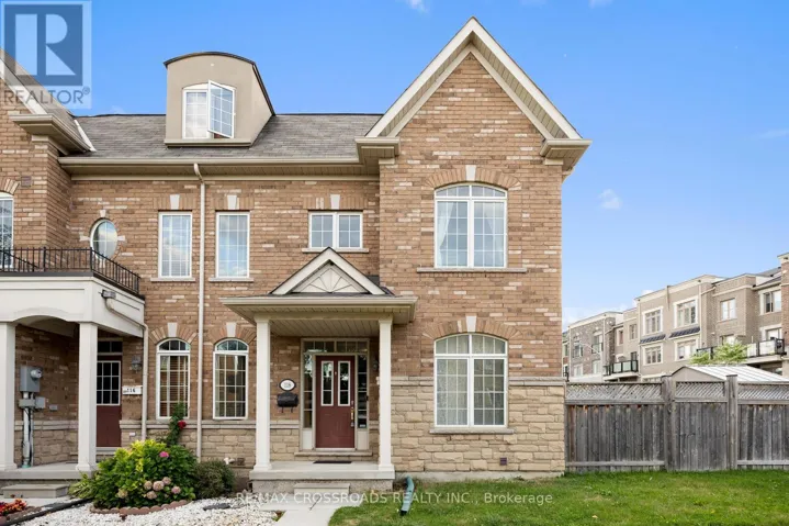 118 MARY CHAPMAN BOULEVARD, Toronto (Humberlea-Pelmo Park), Ontario M9M0B3