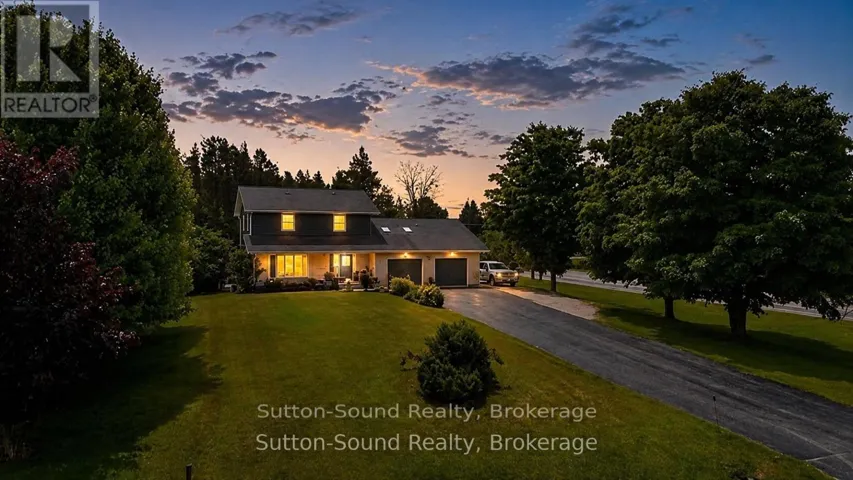 35 PINE TREE DRIVE, South Bruce Peninsula, Ontario N0H1P0