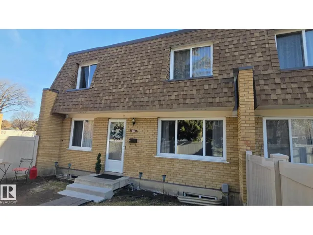 117 LONDONDERRY SQUARE SQ NW, Edmonton, Alberta T5C3C4