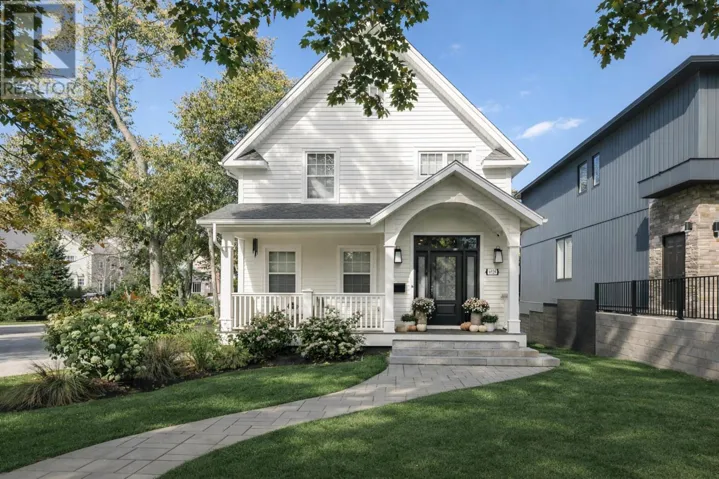 6029 Inglis Street, Halifax, Nova Scotia B3H1K9