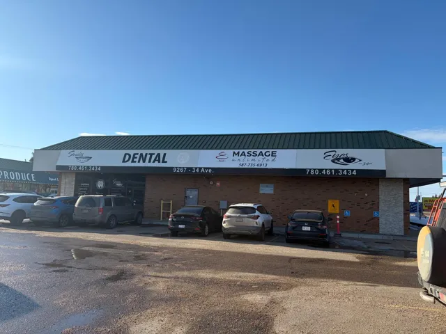 9267B 9267 34 Ave NW, Edmonton, Alberta T6N1G8