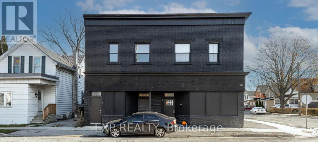 241 ROSS STREET, St. Thomas, Ontario N5R3Y5