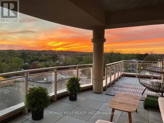 503 - 15277 YONGE STREET, Aurora (Aurora Village), Ontario L4G1Y3