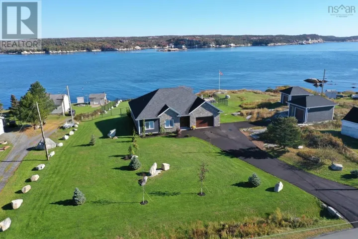 21 Back Lane, Terence Bay, Nova Scotia B3T1Y3