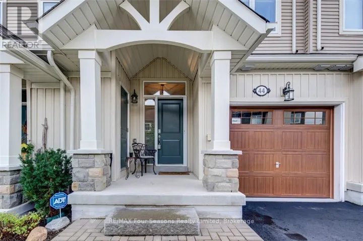 44 LETT AVENUE, Collingwood, Ontario L9Y5H5