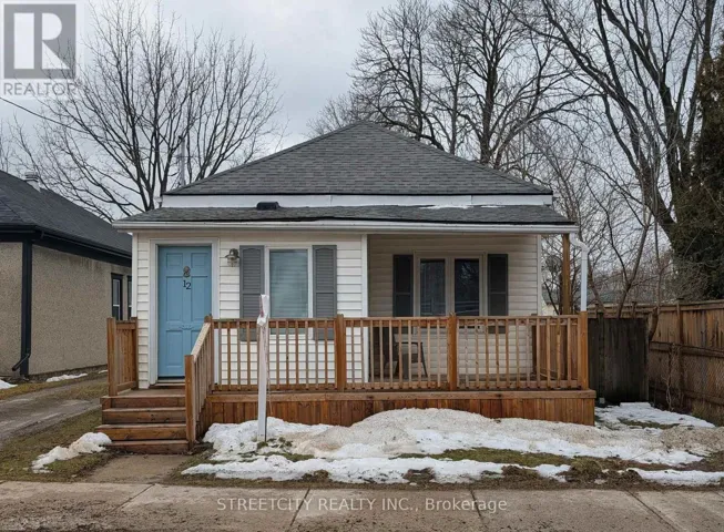 12 CAVENDISH CRESCENT, London North (North N), Ontario N6H1A2