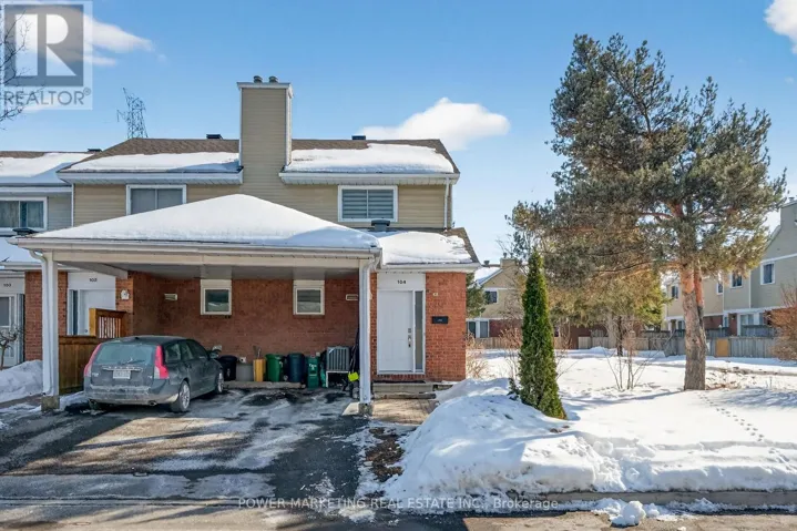104 BANNERHILL, Ottawa, Ontario K1V0T4