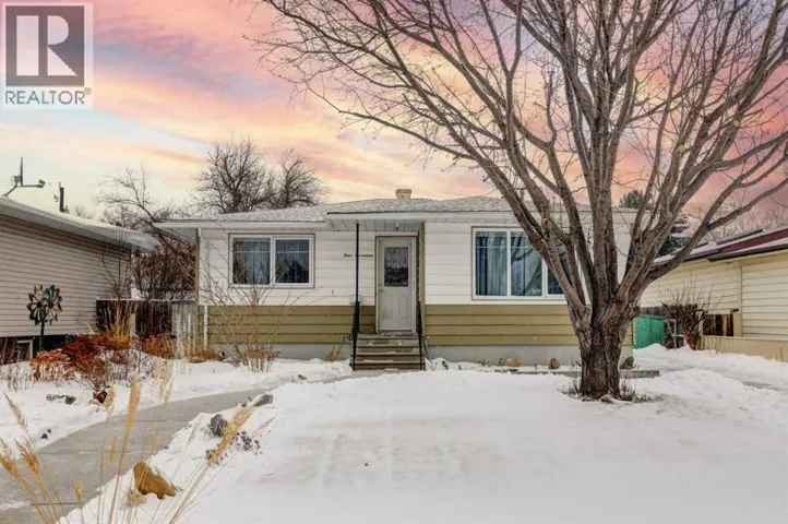 417 27 Street S, Lethbridge, Alberta T1J3S1