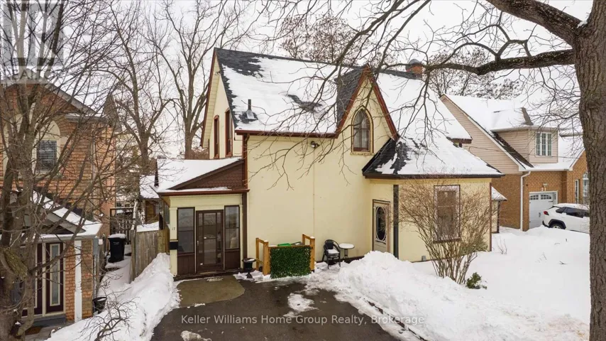 17 ARCHIBALD STREET, Brampton (Brampton West), Ontario L6X1M1