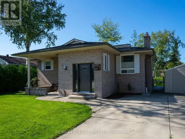 5 MACGREGOR BEACH ROAD, Kincardine, Ontario N2Z1J6