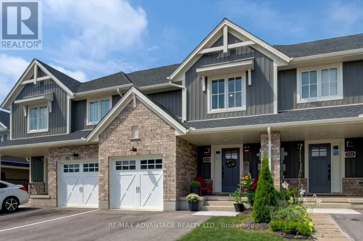 258 PEACH TREE BOULEVARD, St. Thomas, Ontario N5R6M3