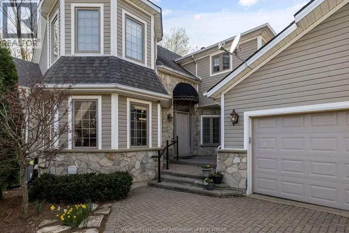 565 GOLD COAST, Amherstburg, Ontario N8N1M2