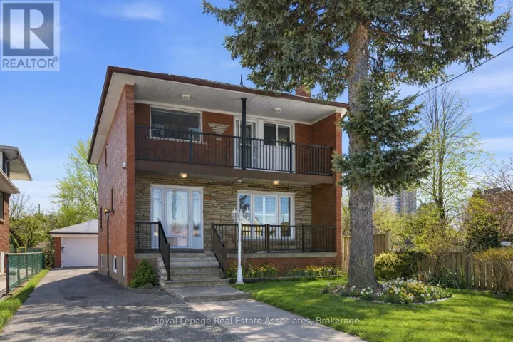 117 HARDING AVENUE, Toronto (Brookhaven-Amesbury), Ontario M6M3A4