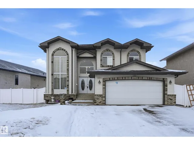 7220 161 AV NW, Edmonton, Alberta T5Z3T7