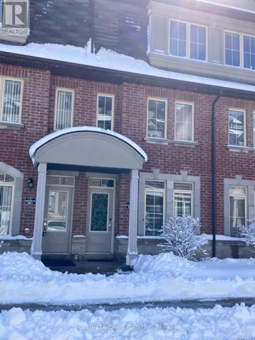 5 - 7 EATON PARK LANE, Toronto (L'Amoreaux), Ontario M1W0A5
