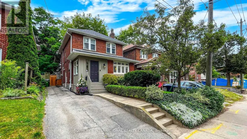 182 DUPLEX AVENUE, Toronto (Yonge-Eglinton), Ontario M5P2A9