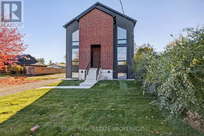 2 - 417 BASELINE ROAD E, London South (South G), Ontario N6C2P5