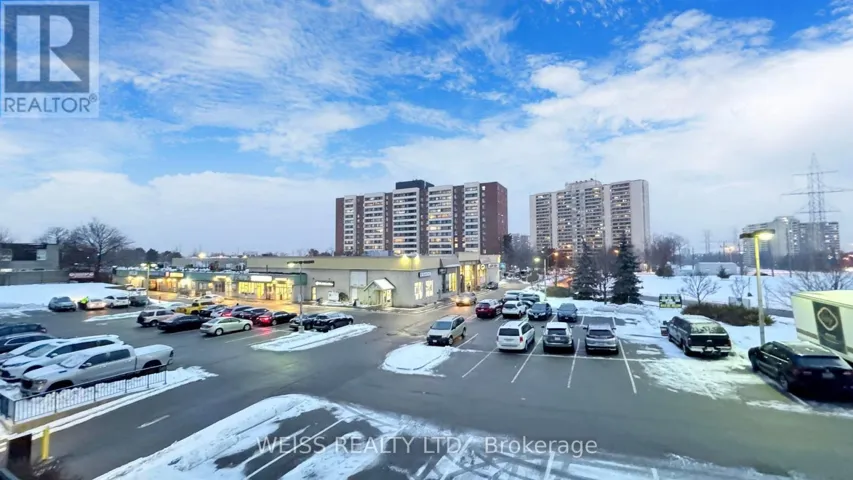 R - 45 FOUR WINDS DRIVE, Toronto (York University Heights), Ontario M3J2T6