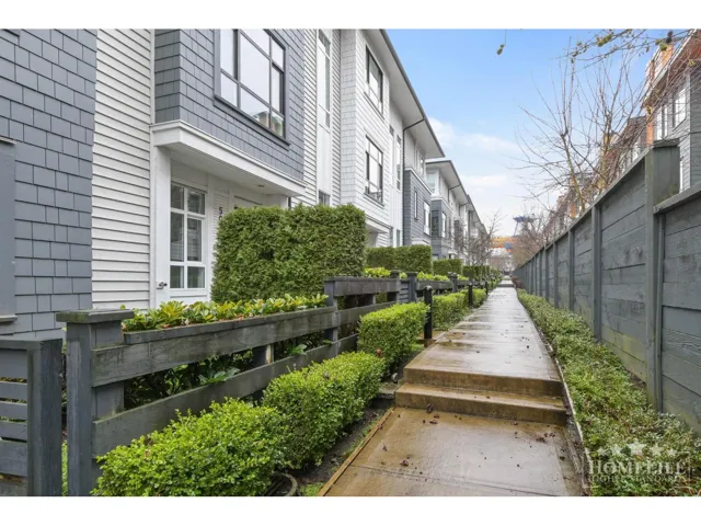 503 16433 WATSON DRIVE, Surrey, British Columbia V4N6R9
