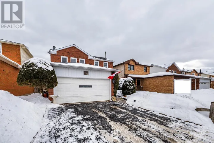 25 SOPER CREEK DRIVE, Clarington (Bowmanville), Ontario L1C4G3