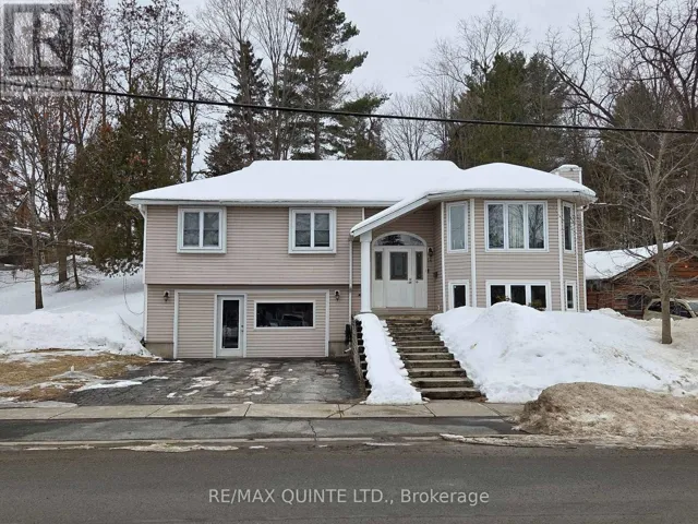 14 MCCAMON AVENUE, Tweed (Tweed (Village)), Ontario K0K3J0