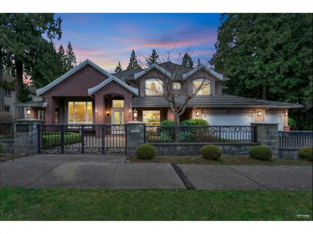 14033 34A AVENUE, Surrey, British Columbia V4P0A8