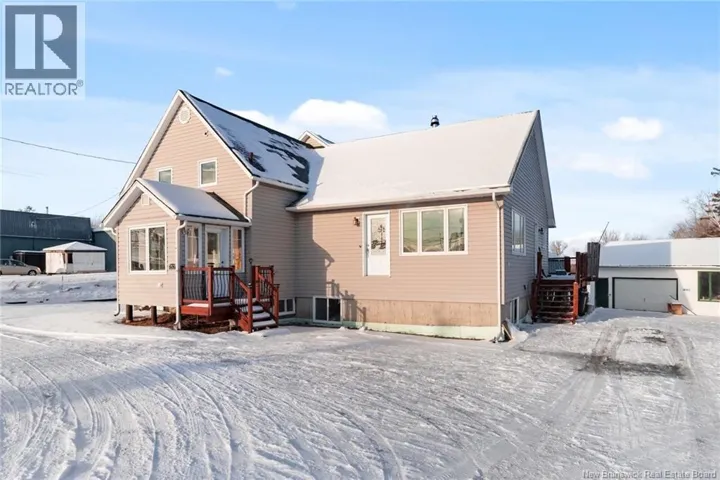 2535 Route 102, Lincoln, New Brunswick E3B7E6