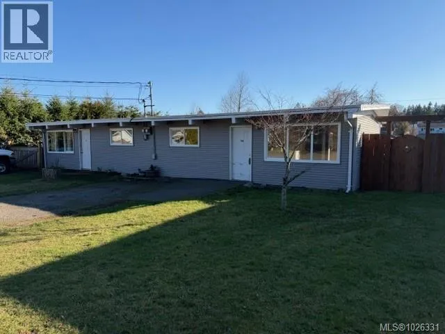 202/204 Marks Ave, Parksville, British Columbia V9P1L8