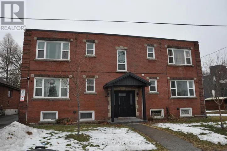 309 STRATHEARNE AVENUE, Hamilton (Homeside), Ontario L8H5K8