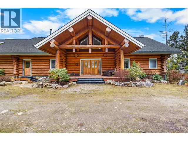 129 Boulder Beach Road, Kootenay Bay, British Columbia V0B1X0