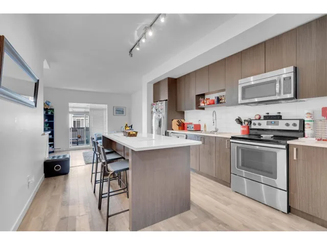 4 13636 81A AVENUE, Surrey, British Columbia V3W1H9
