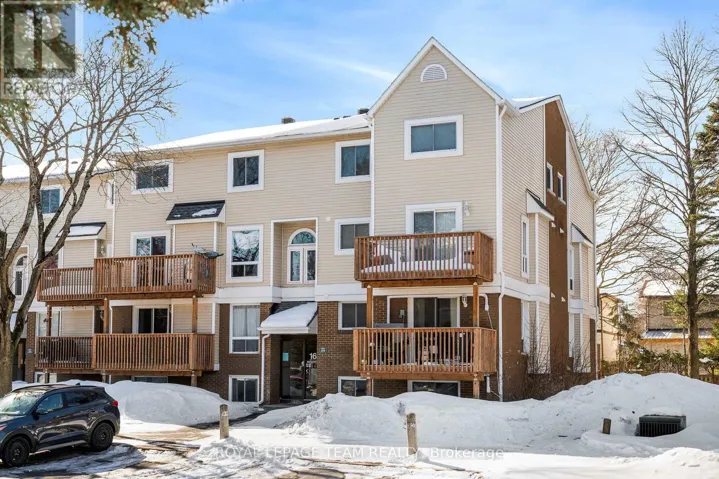 4 - 160 FENERTY COURT, Ottawa, Ontario K2L3A7