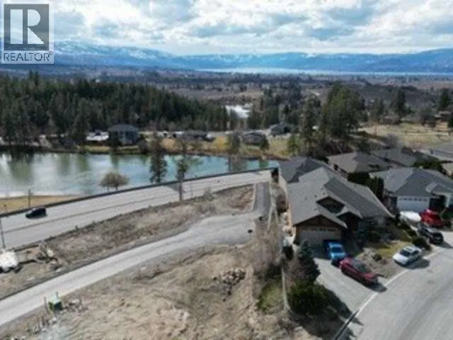 1112 Hume Avenue, Kelowna, British Columbia V1P1S3