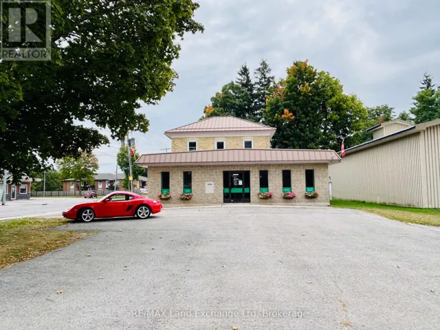 8 ALFRED STREET, North Huron (Wingham), Ontario N0G2W0