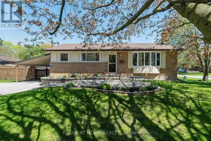 MAIN FLOOR - 5 PARKWAY CRESCENT, Clarington (Bowmanville), Ontario L1C1B8