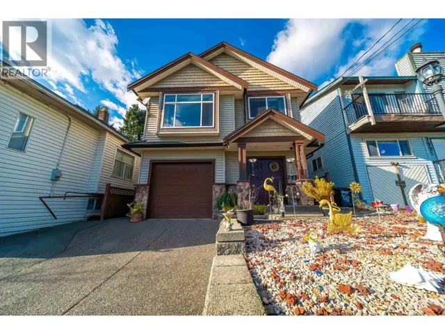 7987 13TH AVE, Burnaby, British Columbia V3N2E8