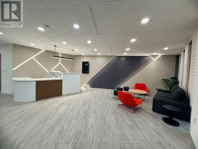 302-15 - 3390 SOUTH SERVICE ROAD E, Burlington (Industrial Burlington), Ontario L7N3J5
